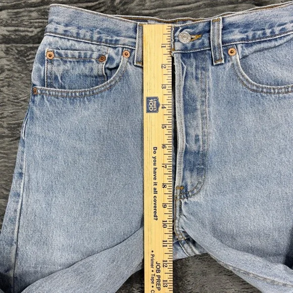 Vintage Levis 501 Made in USA Light Wash Straight Leg Jeans W31 L32 1994 - Picture 7 of 12